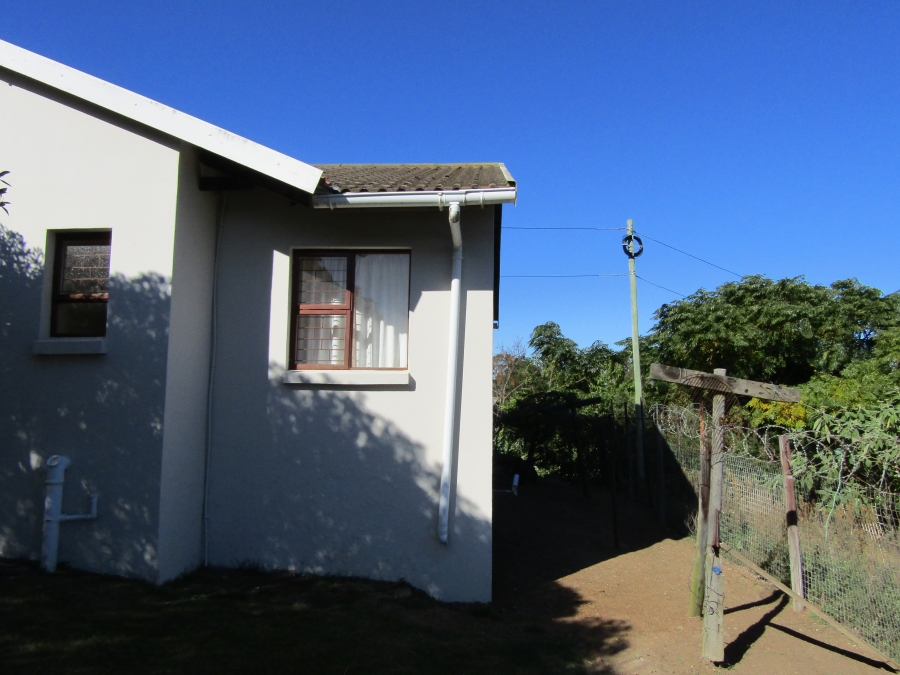 3 Bedroom Property for Sale in Kruisfontein Eastern Cape